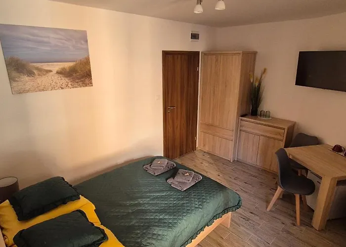 ゲストハウス Karmelowy Zakatek ダルウォボ