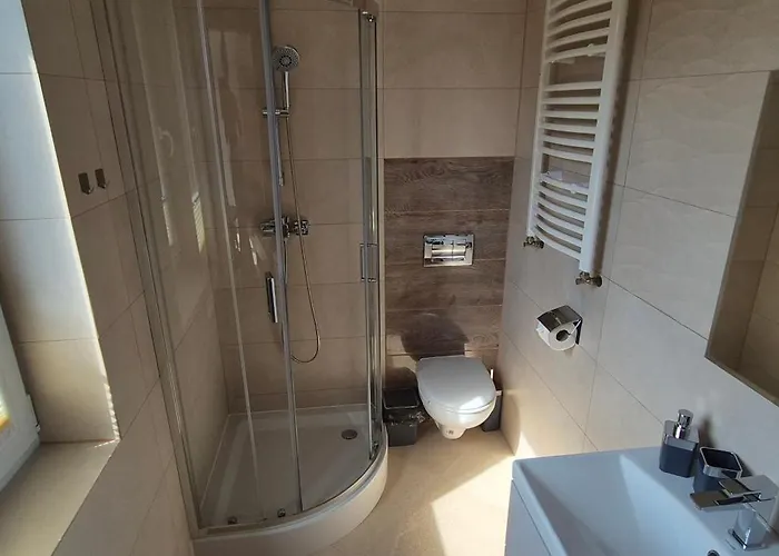 Karmelowy Zakatek ゲストハウス ダルウォボ