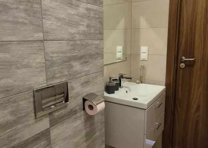 ゲストハウス Karmelowy Zakatek ダルウォボ